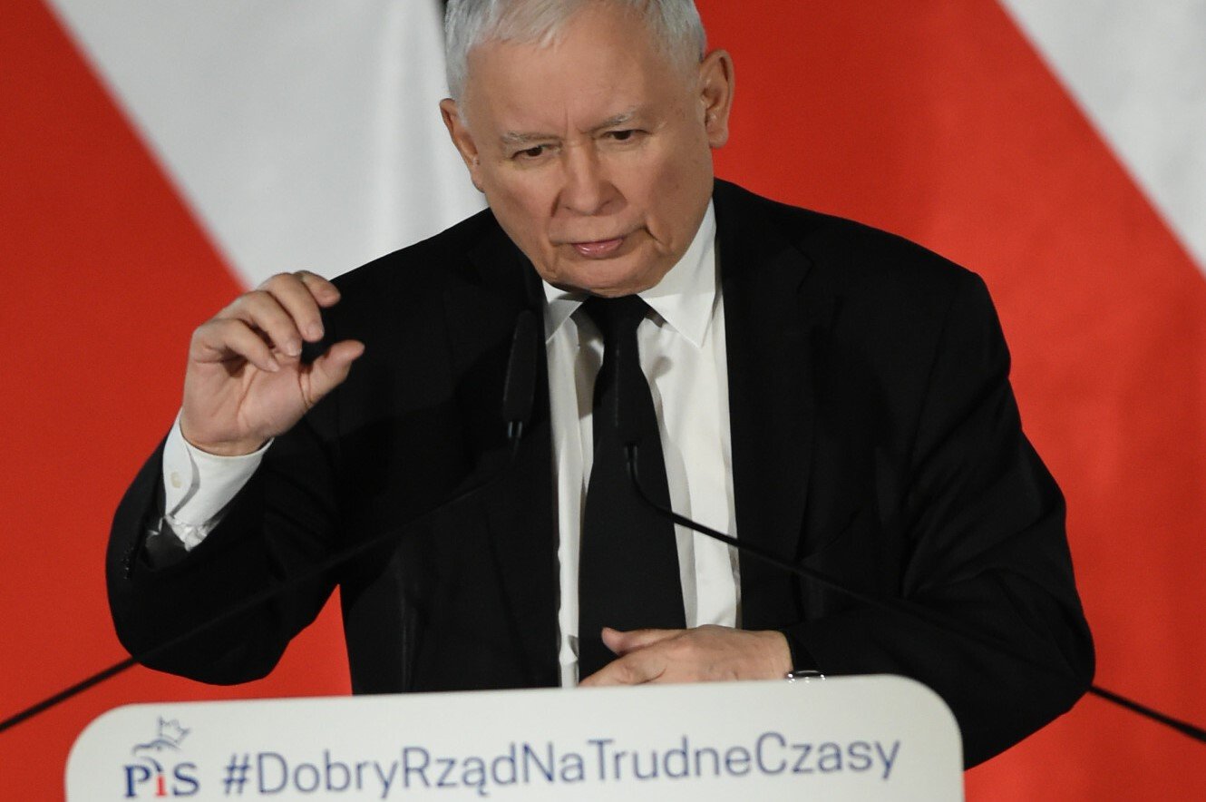 Podwyżki 500+ nie będzie przez min. półtora roku. Kaczyński o kryzysie