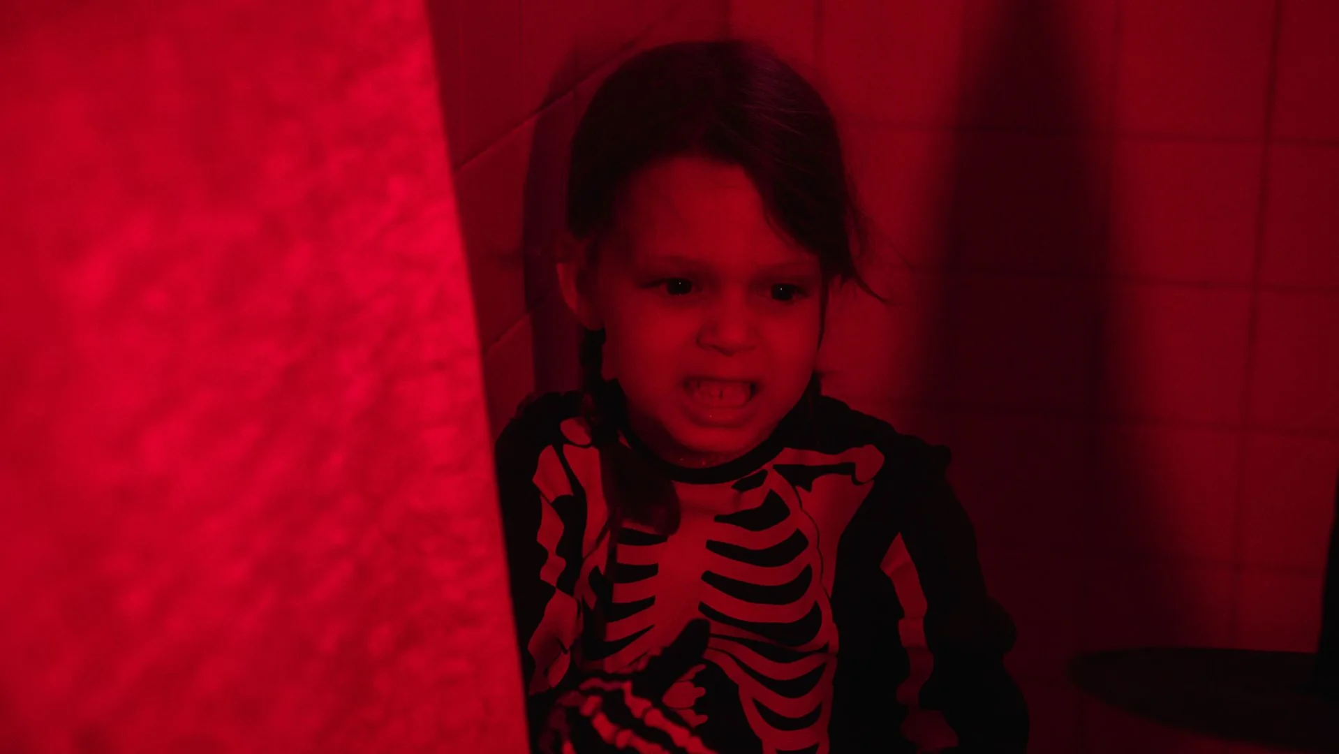3-latek bał się parku Halloween, a rodzice namawiali. Tak się tworzy pacjenta psychoterapeuty
