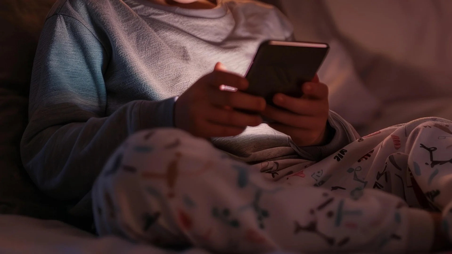 Mama nagle przestała reagować, więc 9-latek chwycił za telefon. Dzień później kobieta napisała do policji
