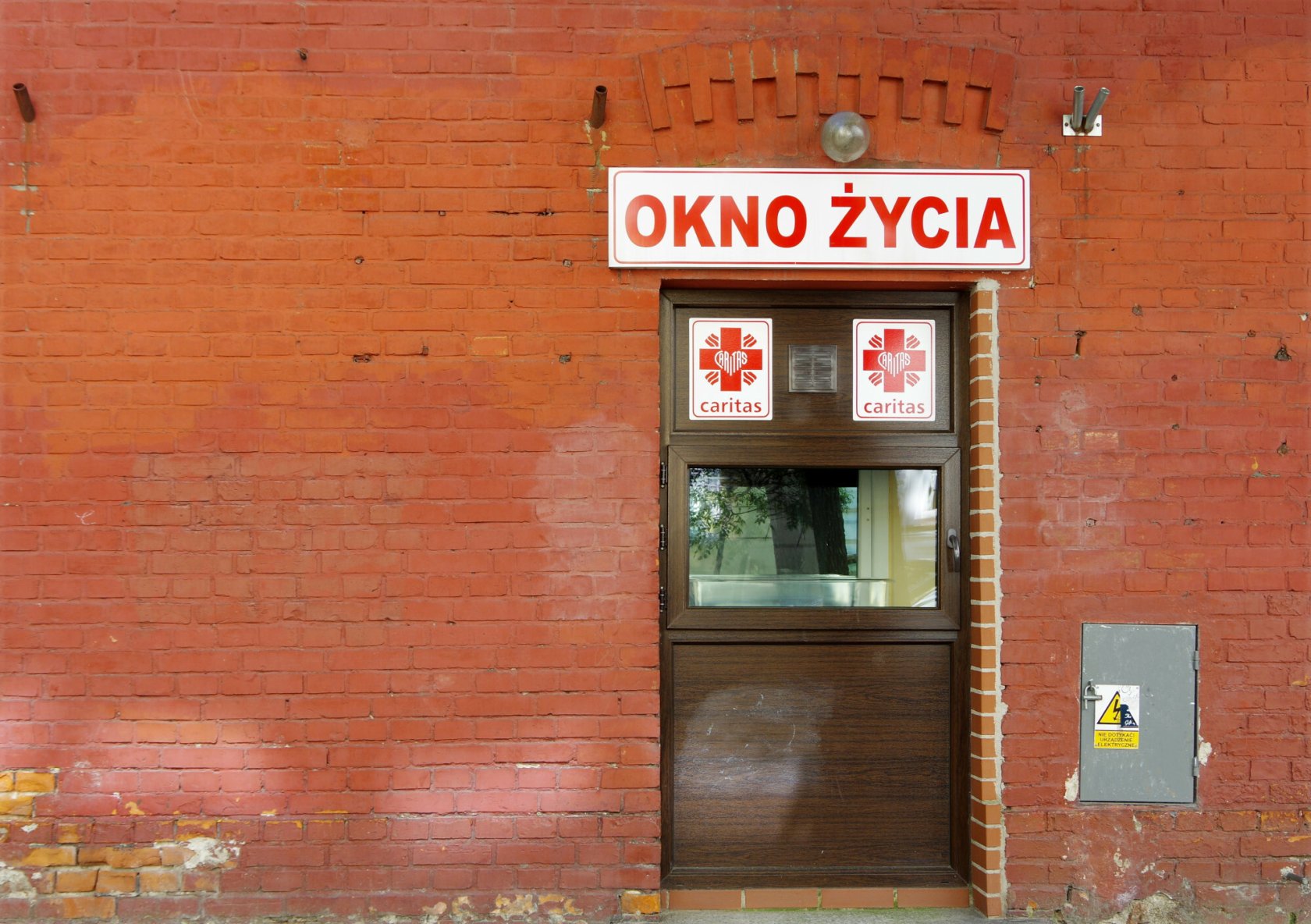 okno życia, okno życia hoża, dziecko w oknie życia w warszawie