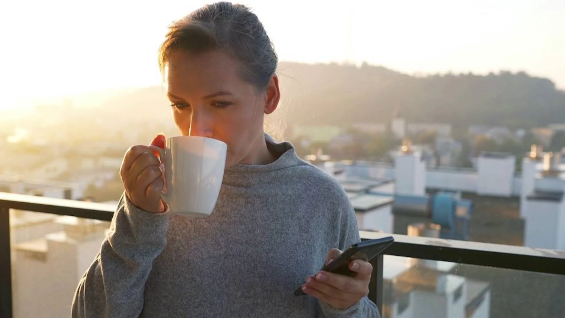 Na grupie rodziców tysiące wiadomości o niczym. Gdy trzeba pomóc – cisza