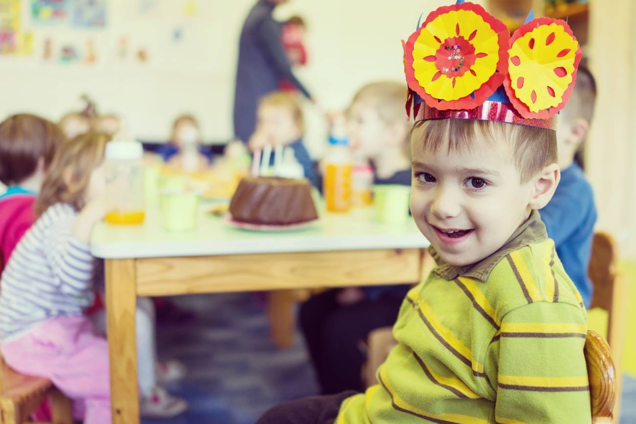 Przedszkolny trend urodzinowy, który urzekł rodziców. "Oszczędza czas i nerwy"