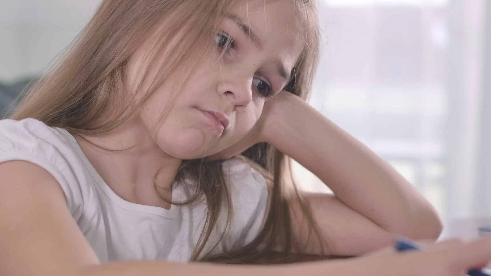 Niedocenianie dziecka ma swoje konsekwencje. "Czwórka? A czemu nie piątka?"