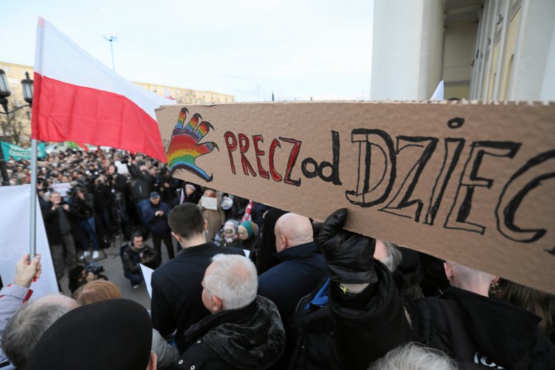 18.03 w Warszawie odbyła się demonstracja przeciw Deklaracji LGBT+