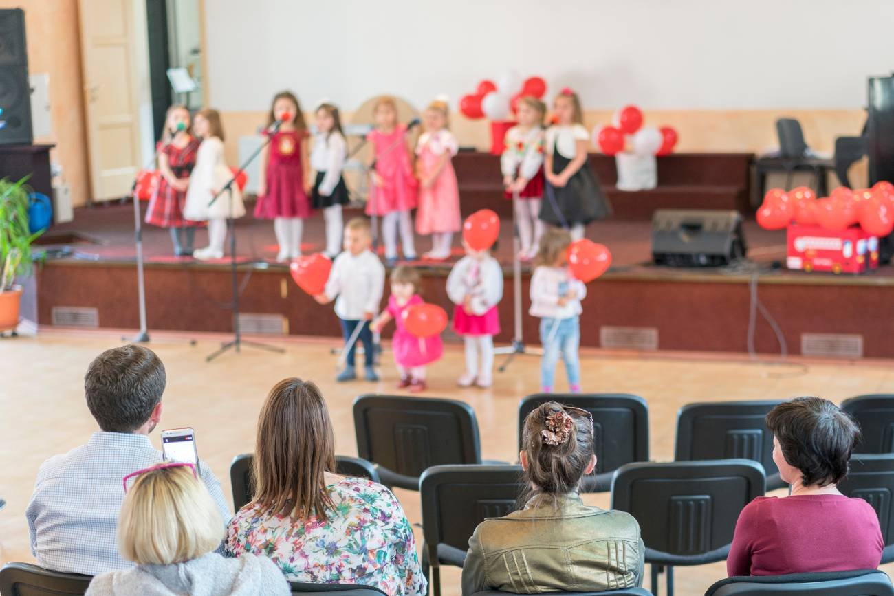 Taki widok na Dniu Mamy w przedszkolu to rzadkość. Rodzice byli zawiedzeni?