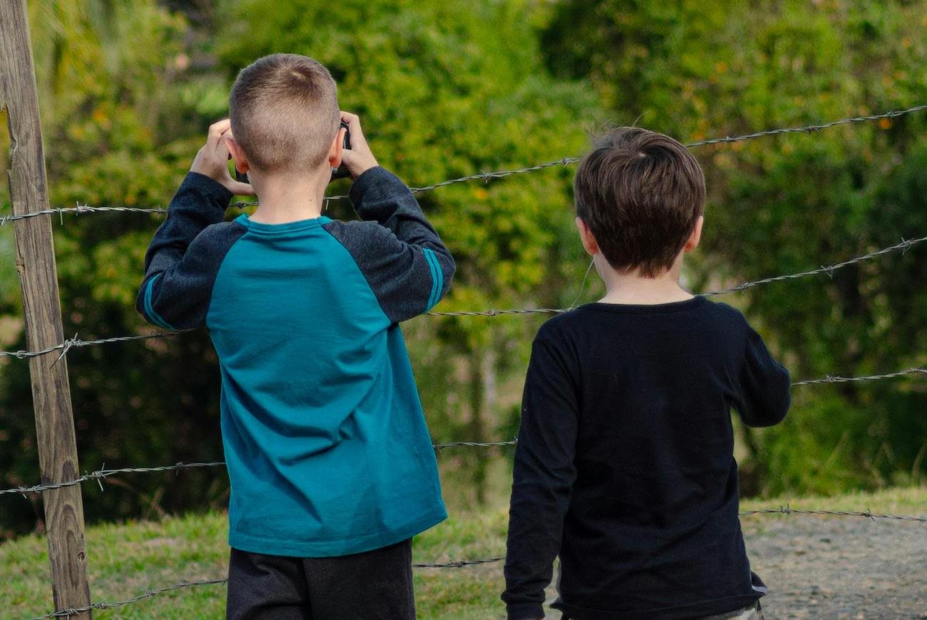 Nie wydzwaniam do dziecka na koloniach. To nie więzienie, żeby codziennie meldować się mamie