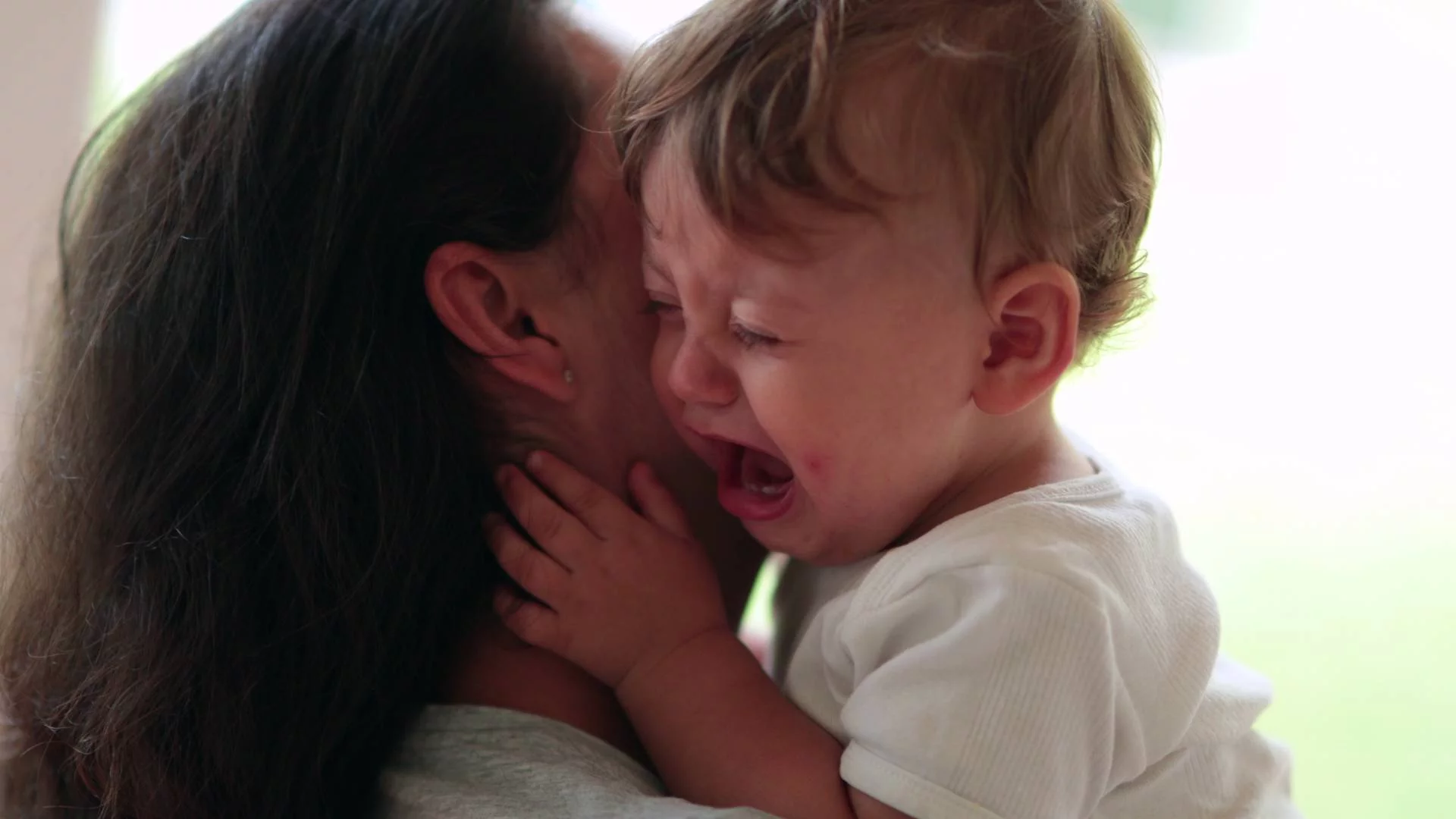 Ten trik na wybuch emocji dziecka to złoto. Pomaga w pracy z emocjami – rodzica i dziecka