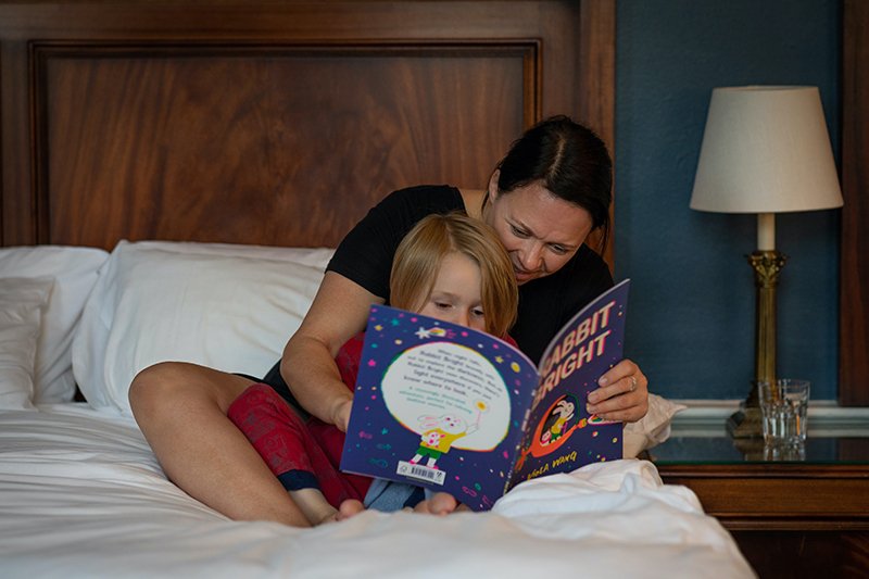 Na czym polega nauka czytania metodą krakowską i wcielić ją w życie?