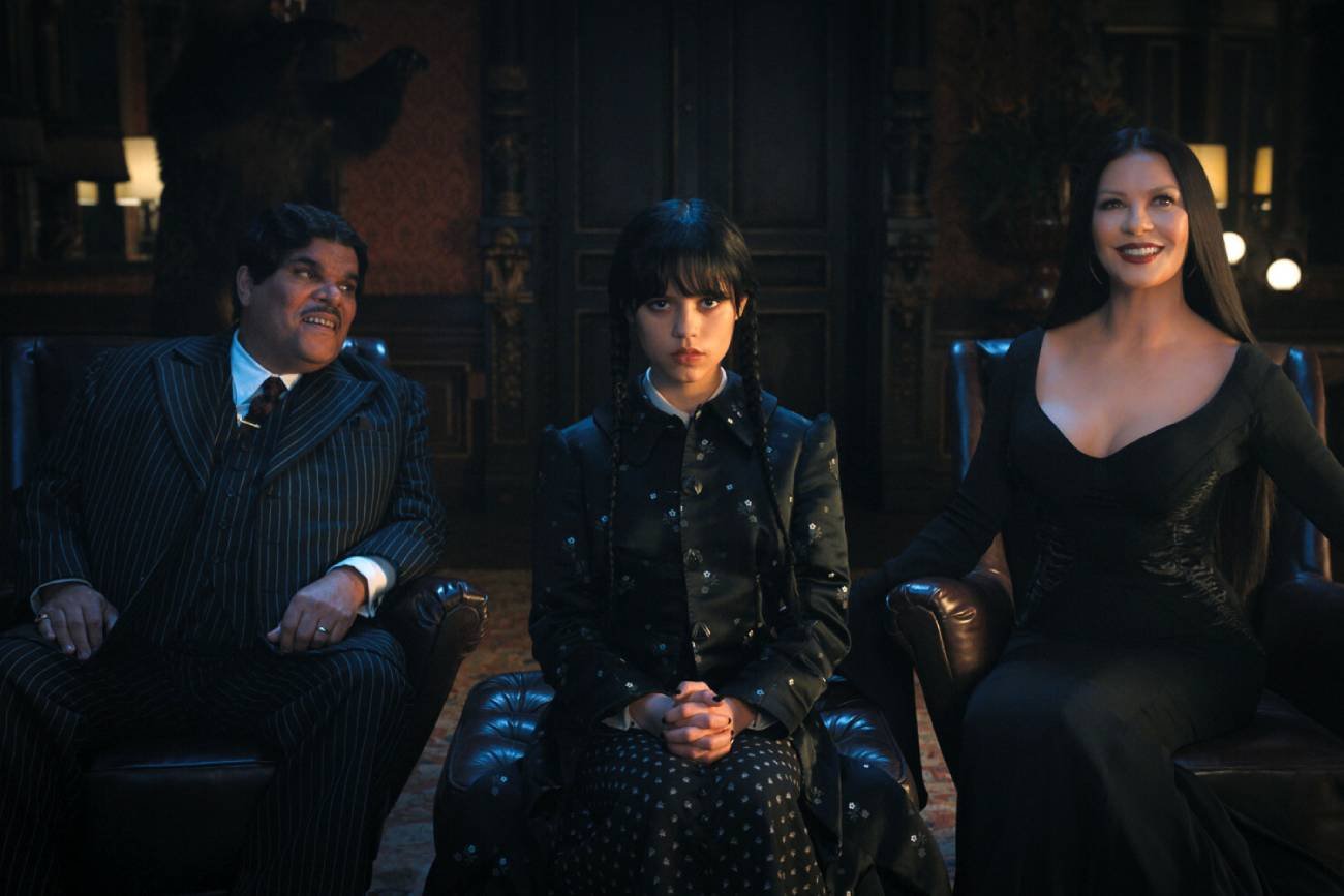 wednesday, serial ednesday, od jakiego wieku wednesday, wednesday to serial dla dzieci, netflix, serial dla dzieci, rodzina addamsów, wednesday addams