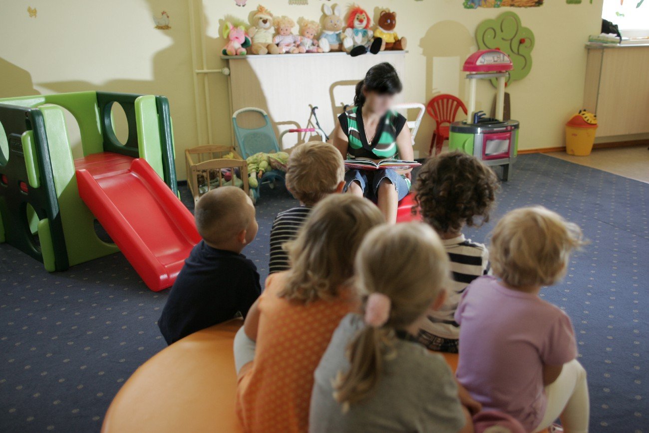 Oto 3 kroki do udanej adaptacji. Mama wymieniła proste zasady przedszkolnego pożegnania