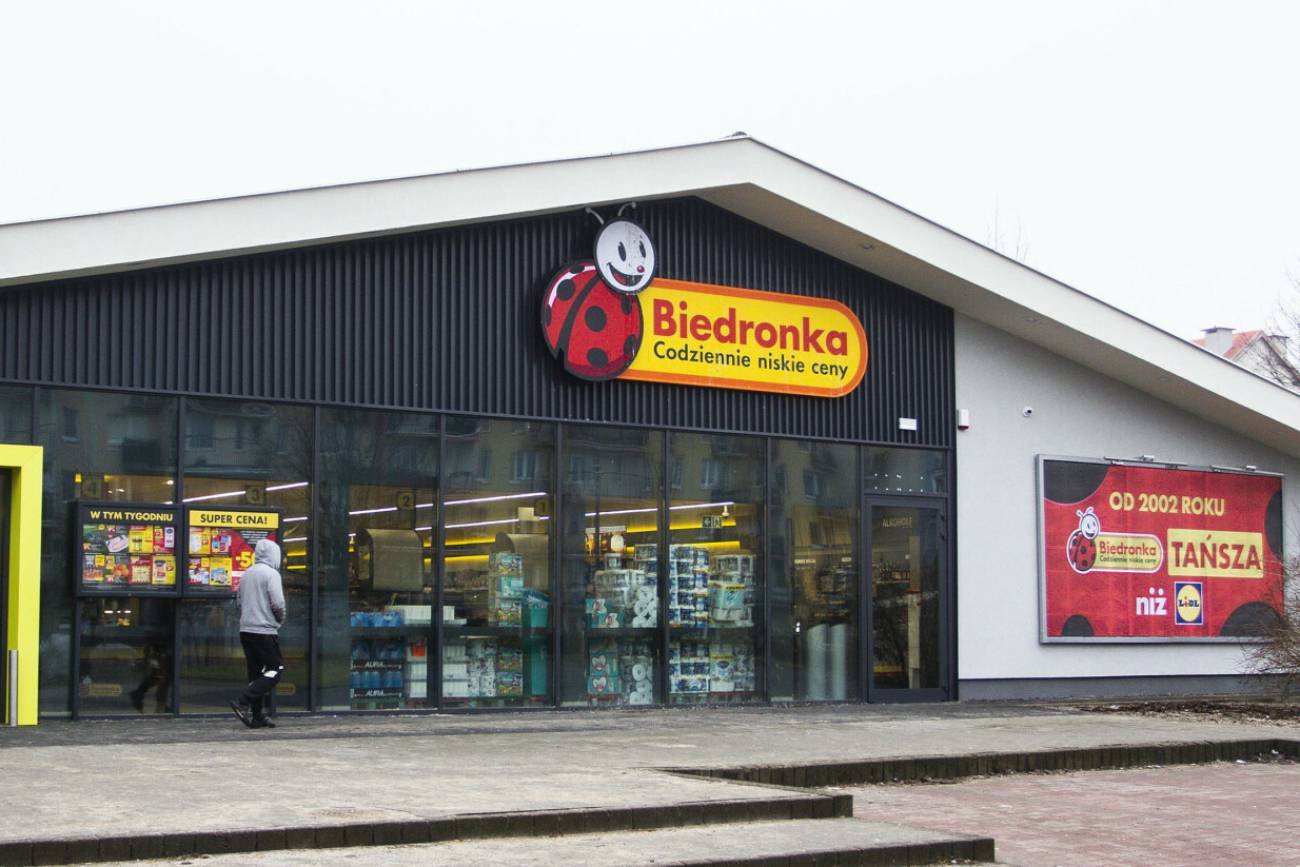 Sklep sieci Biedronka.