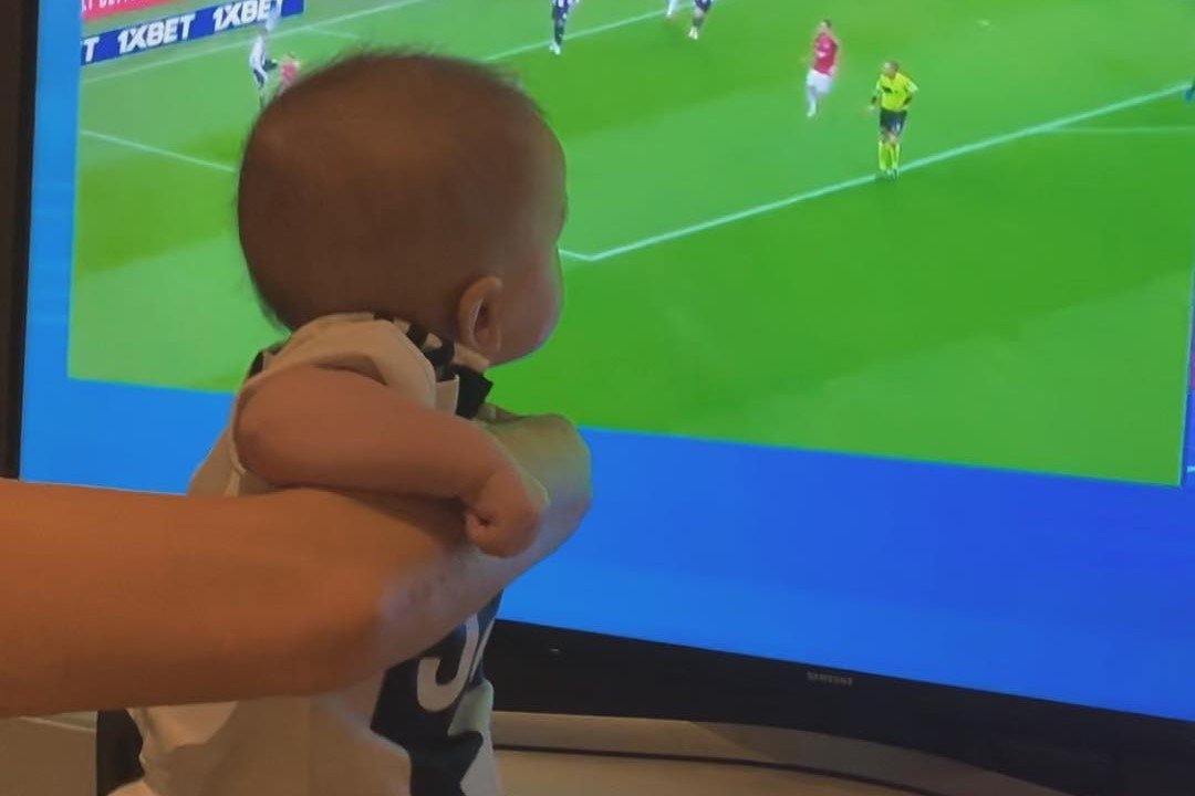 Marina pokazała, jak z synem kibicują Wojtkowi Szczęsnemu