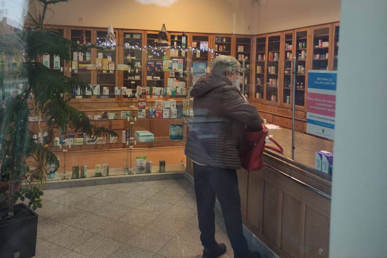 gdzie po lek, gdzie kupię lek, apteka, w której aptece jest lek, lekarstwa, brak leków w aptekach, nie ma lekarstw