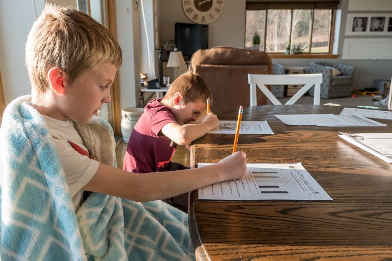 Zdalnie w domu - Agencja Vi Zdalnie w domu - Agencja Vi