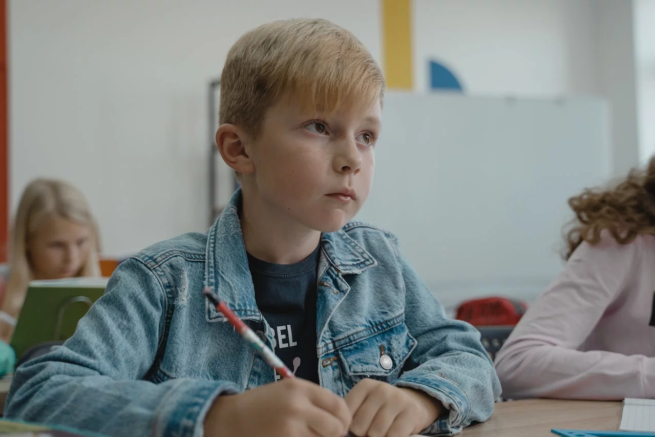 Nieustanne sprawdziany i testy w szkołach.