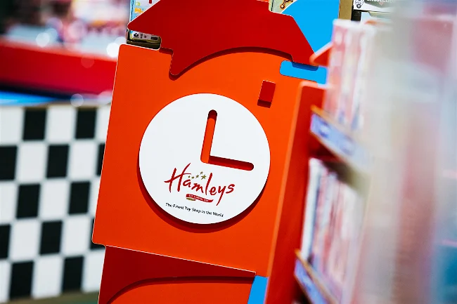 Sklep Hamleys znajduje się w Galerii Północnej.