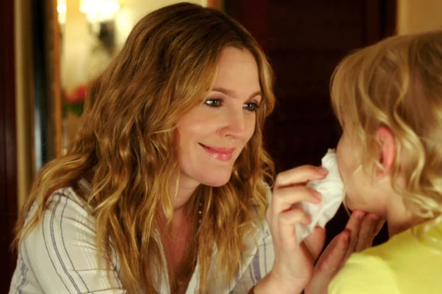 Drew Barrymore jako Lauren.