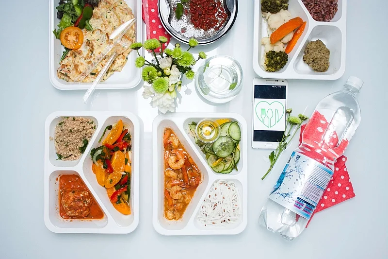Alternatywą dla domowego żywienia, bazującego dziś na produktach zbożowych, konserwach i przekąskach, może stać się catering dietetyczny
