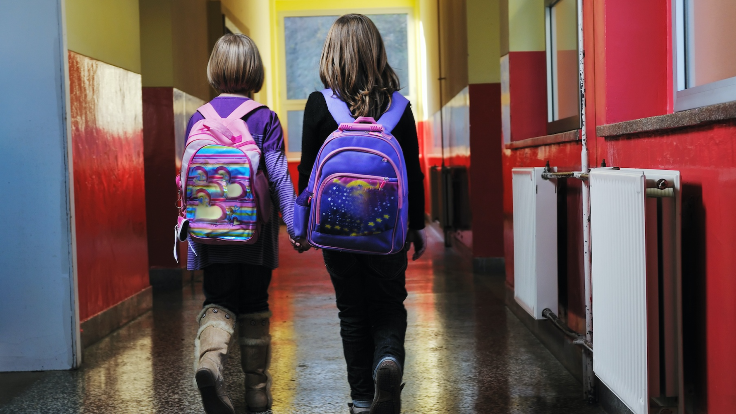 Ustalanie oceny semestralnej na podstawie średniej ważonej. System, który budzi kontrowersje w wielu szkołach