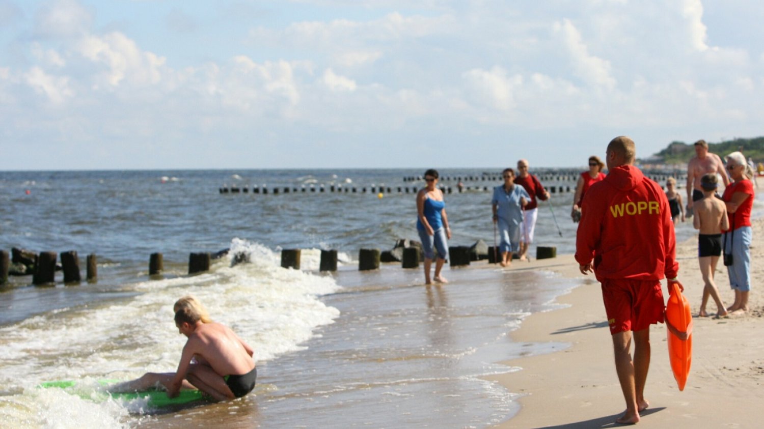 ratownik na plaży