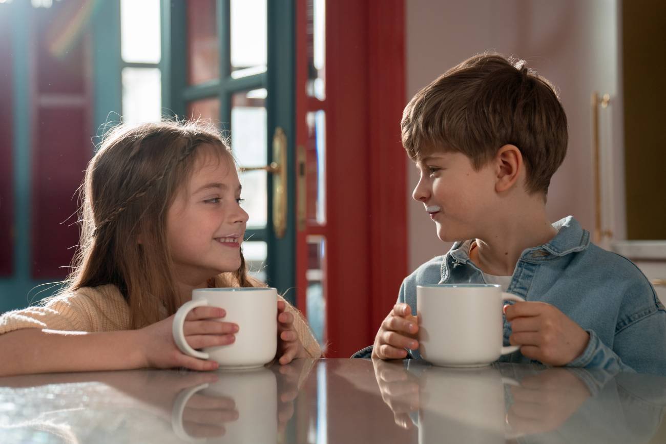 dwoje dzieci, mała różnica wieku, wiek dzieci, rodzeństwo, jak różnica wieku najlepsza