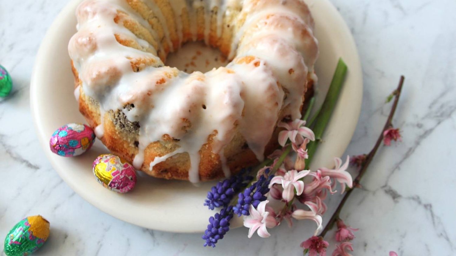 Wielkanoc, przepisy na Wielkanoc, babka wielkanocna, przepis na babkę wielkanocną, babka majonezowa, babka na Wielkanoc z majonezem