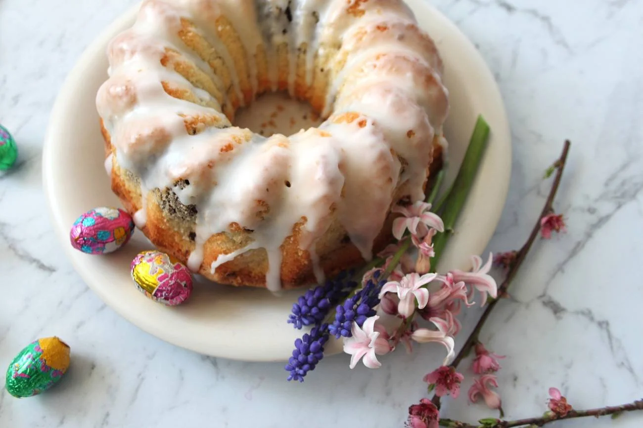 Wielkanoc, przepisy na Wielkanoc, babka wielkanocna, przepis na babkę wielkanocną, babka majonezowa, babka na Wielkanoc z majonezem