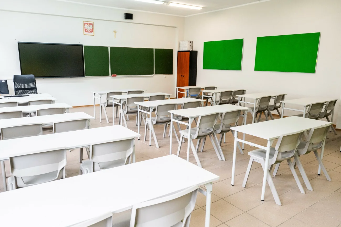 Zebrania online to dobre rozwiązanie. Rodzice narzekają na godziny spotkań klasowych.