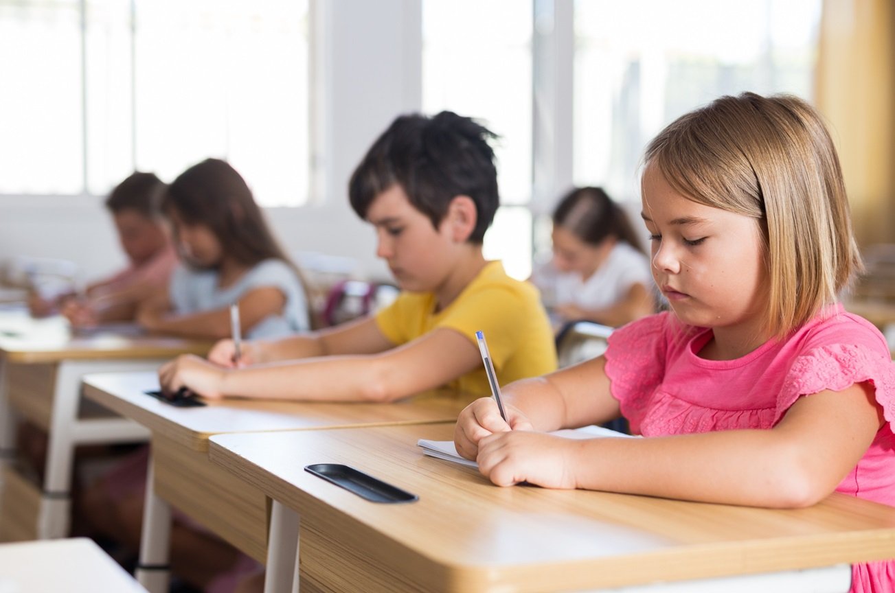 Trudno uwierzyć, iż są brudniejsze niż deska klozetowa. Nasze dzieci ciągle tego dotykają