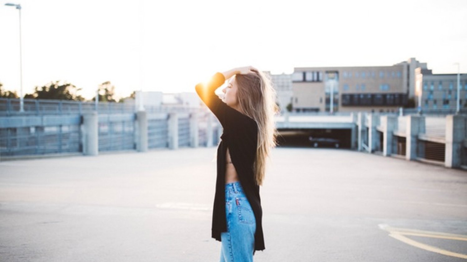 Fot. Pexels / [url=https://www.pexels.com/photo/human-femail-fashion-sunset-26066/]Unsplash[/url] / [url=https://www.pexels.com/photo-license/]CC0 License
[/url]