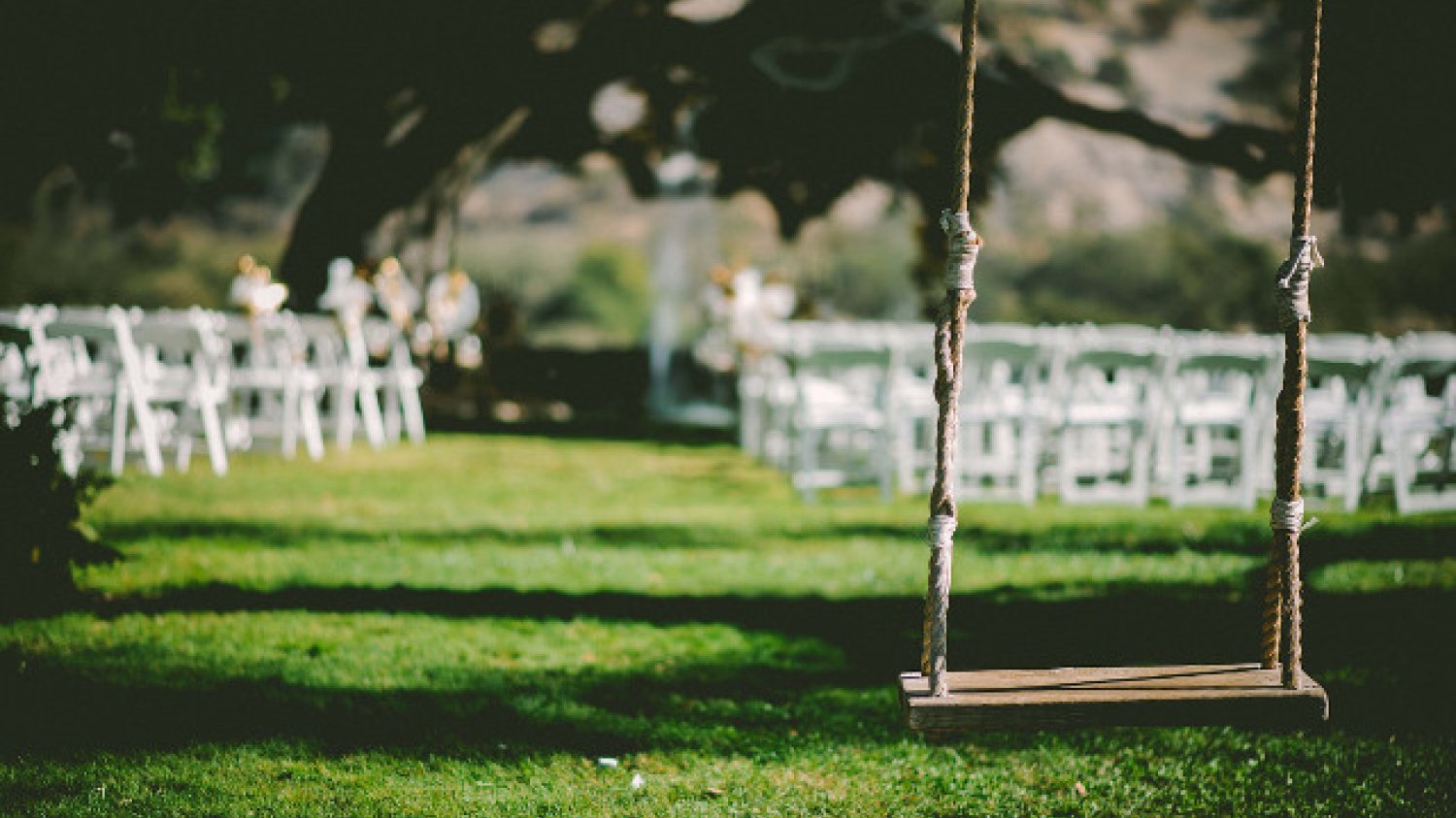 Fot. Pixabay / [url=http://pixabay.com/en/swing-fun-old-summer-wooden-board-731489/]Unsplash[/url] / [url=http://pixabay.com/en/service/terms/#download_terms]CC0 Public Domain[/url]