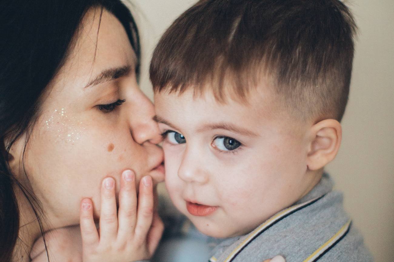 Przepraszanie dziecka jest niezbędne do wychowania silnego i odpornego psychicznie malucha.