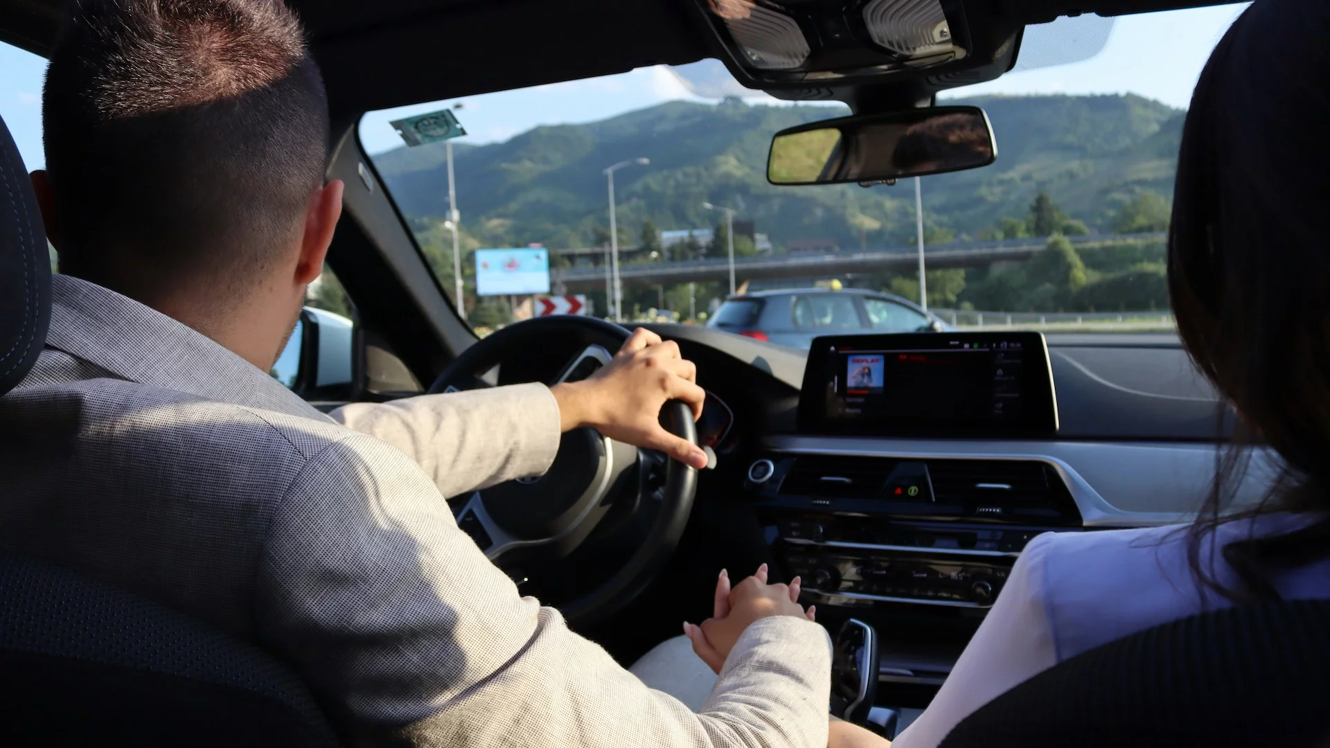 O tej przemocy prawie nikt nie mówi, a dotyczy tysięcy kobiet. Zaczyna się niewinnie