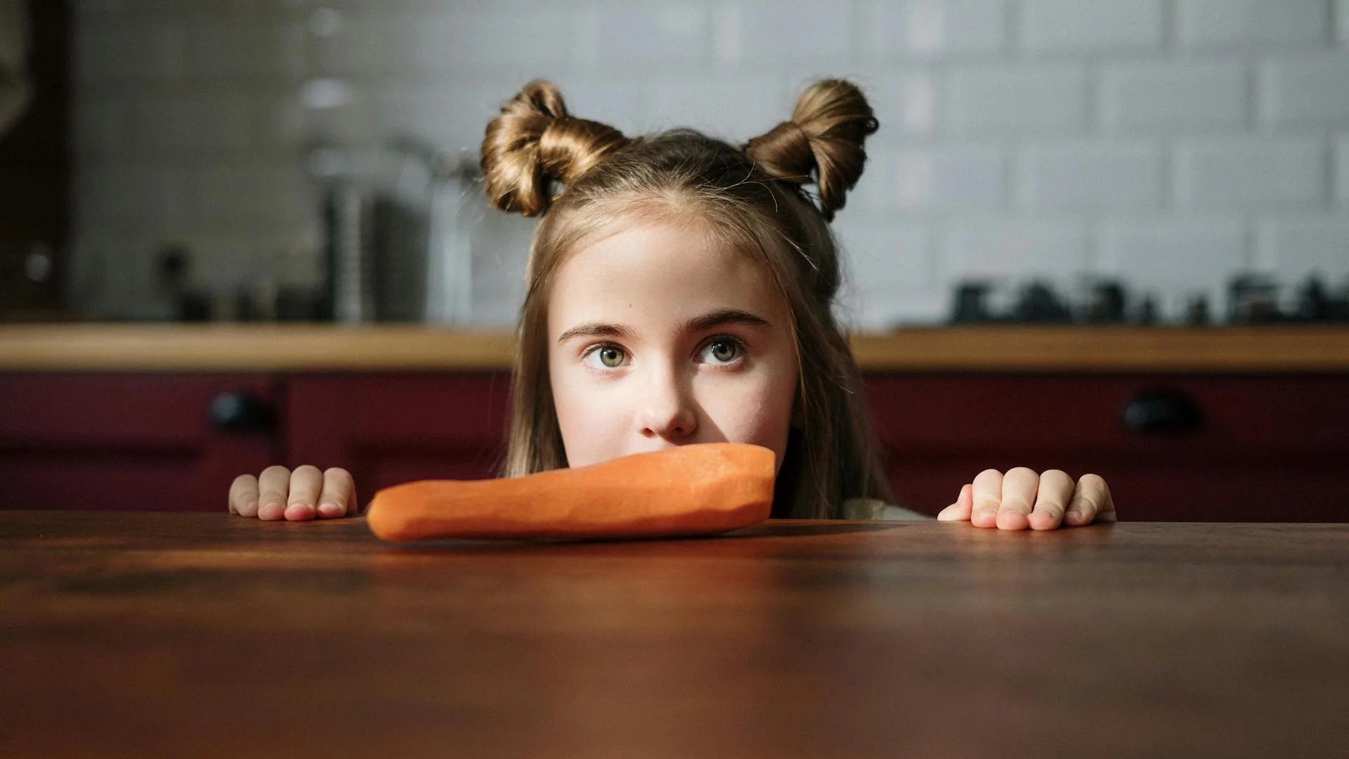 Dlaczego dzieci ukrywają choroby? Sygnały, które każdy rodzic powinien znać