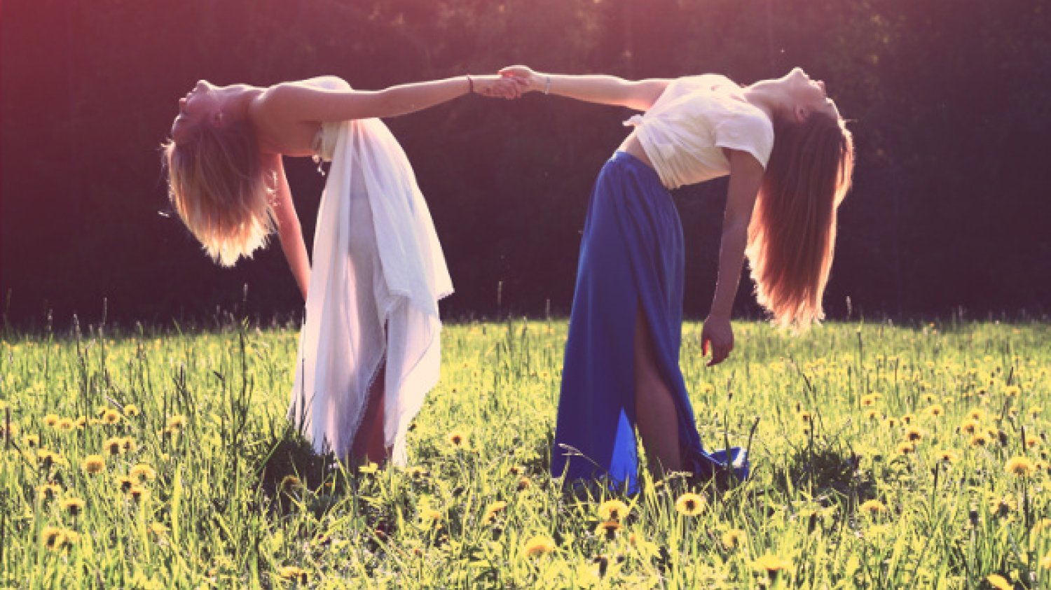 Fot. Pixabay / [url=https://pixabay.com/en/girls-lesbians-best-friends-lovers-839809/]Foundry[/url] / [url=https://pixabay.com/en/service/terms/#download_terms]CC0 Public Domain[/url]