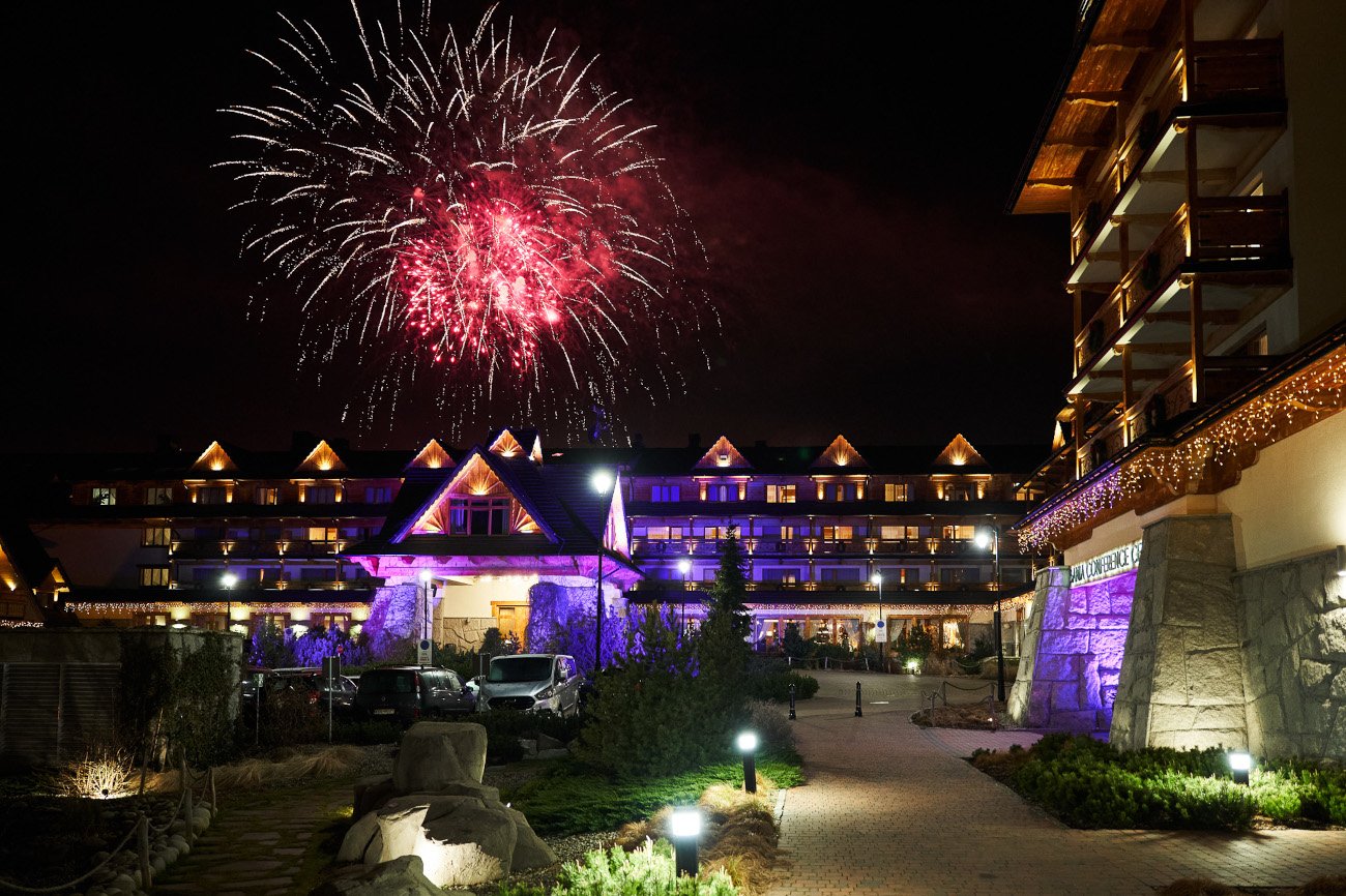 Zima i Sylwester z widokiem na Tatry. Spełnij zimowe marzenia w Hotelu Bania