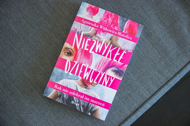 Książka miała premierę 3 października 2018.