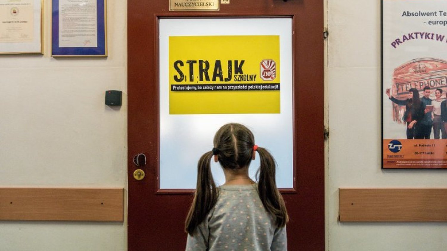 List nauczycielki do MEN stał się hitem sieci. Kto jest winien strajku nauczycieli?