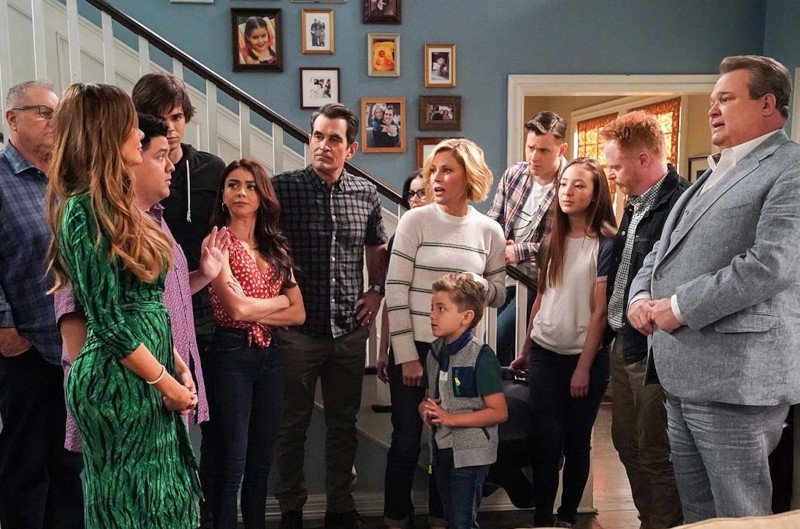 rodzeństwo, relacje w rodzinie, kontakty, Kadr z serialu "Współczesna rodzina"