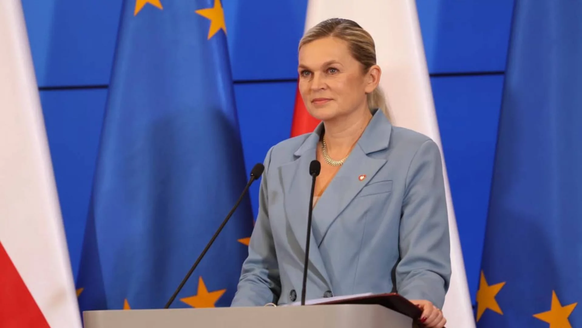 MEN przyjął zakaz telefonów w szkołach. Rodzice są podzieleni: "Durny obowiązek dla nauczycieli"