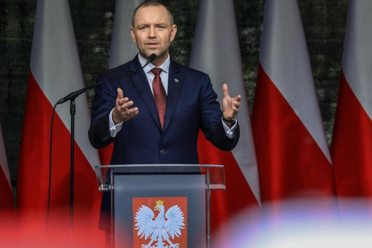 Karol Nawrocki podczas wystąpienia