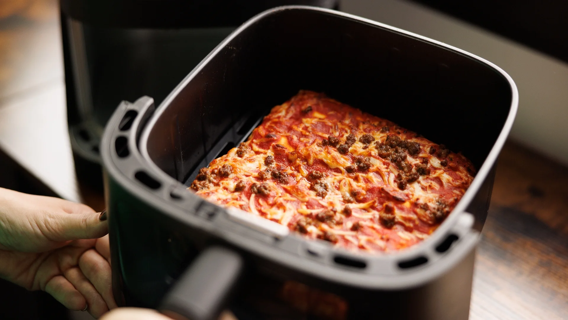 Smak, wygoda i kilka minut w kuchni. Testujemy Hortex Air Fryer Menu