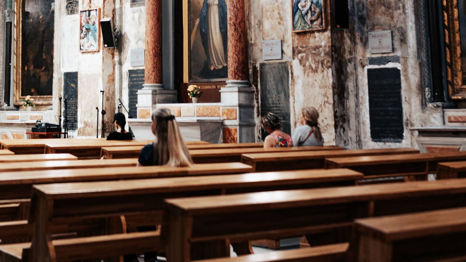 Kościół walczy o dwie godziny religii. Przecież dodatkowe katechezy miały być w parafiach