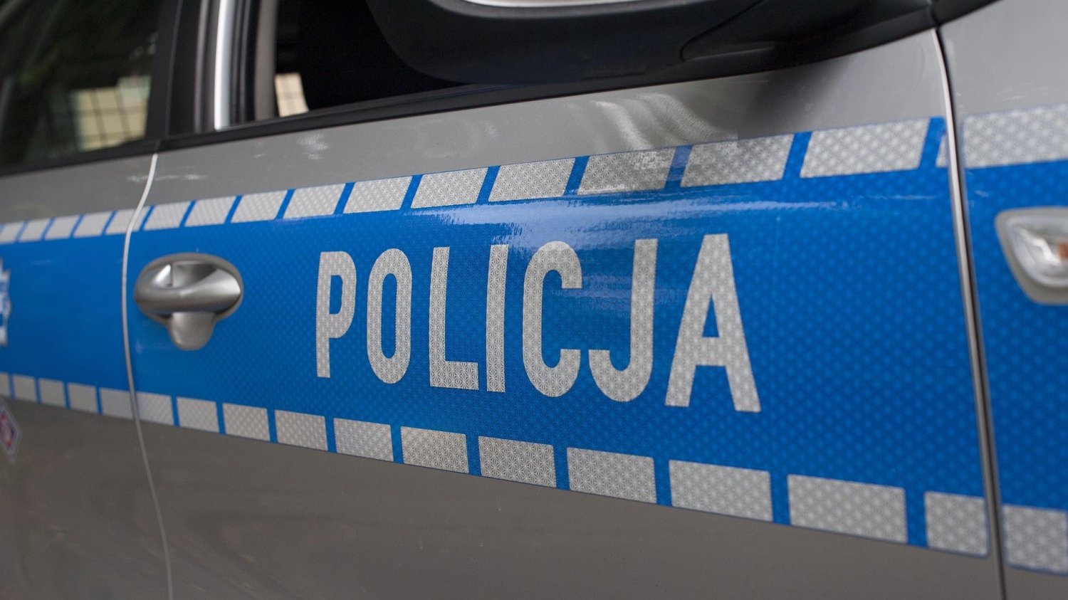 radiowóz policji
