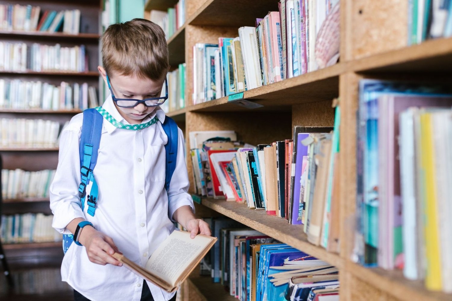 Biblioteki nie wypożyczą lektur wszystkim uczniom. Nie mają takiego obowiązku Zbyt mała liczba książek w bibliotekach